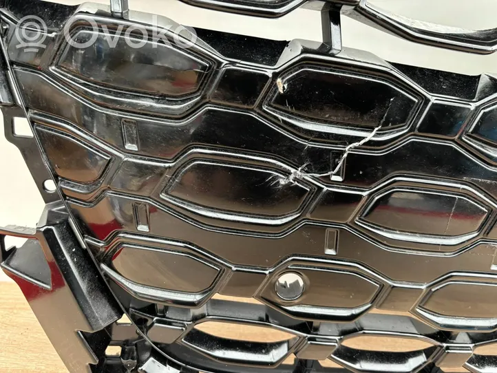 Audi RS3 8Y Grille calandre supérieure de pare-chocs avant 8Y0853651H