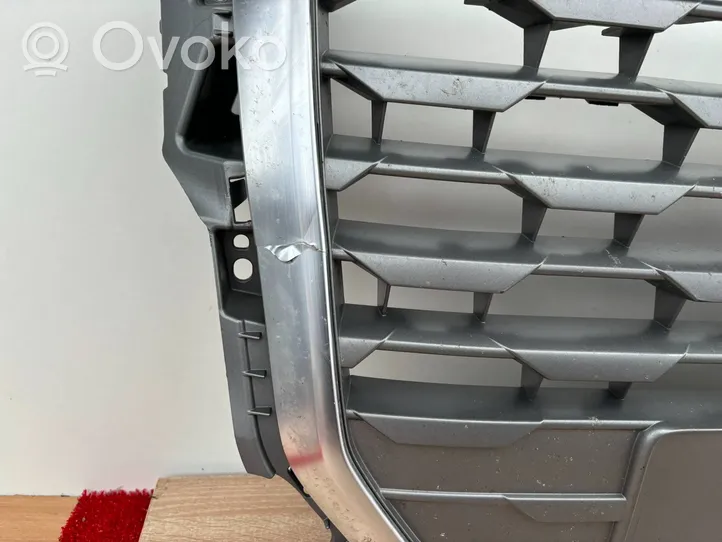 Audi SQ2 GA Grille calandre supérieure de pare-chocs avant 81A853651