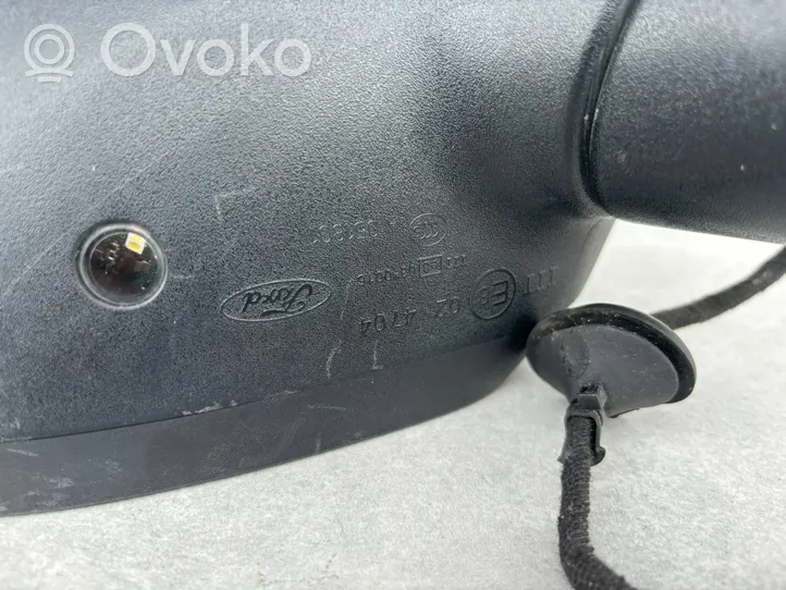 Ford Fiesta Elektryczne lusterko boczne drzwi przednich E8024704