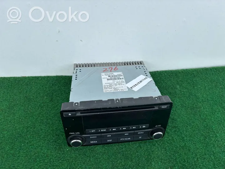 Mitsubishi Lancer VIII Radio/CD/DVD/GPS-pääyksikkö 8701A689