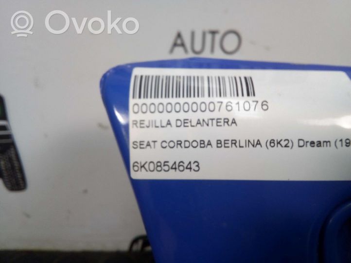 Seat Cordoba (6K) Atrapa chłodnicy / Grill 6K0854643