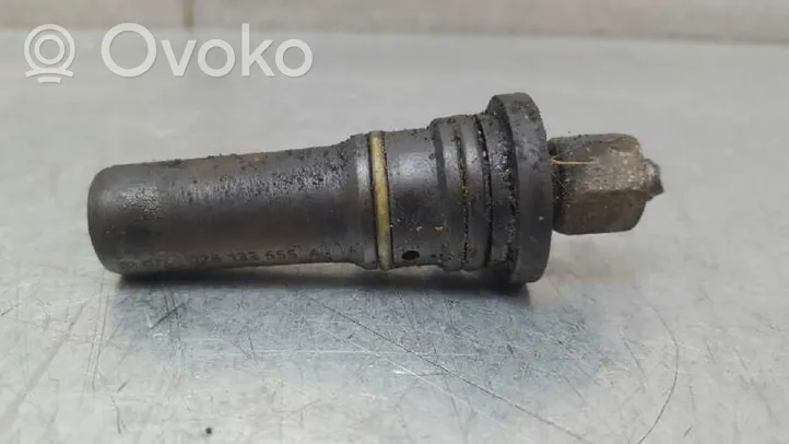 Audi Cabriolet B3 8G Injecteur de carburant 026133555A