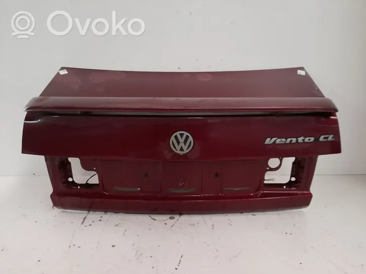 Volkswagen Vento Couvercle de coffre 