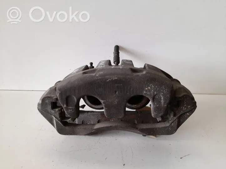 Nissan NP300 Caliper de freno delantero 2XX