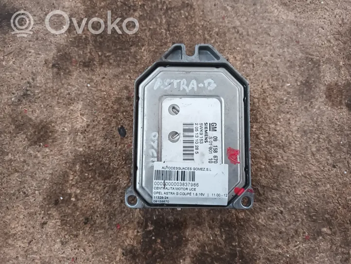 Renault Megane II Engine control unit/module 09158670