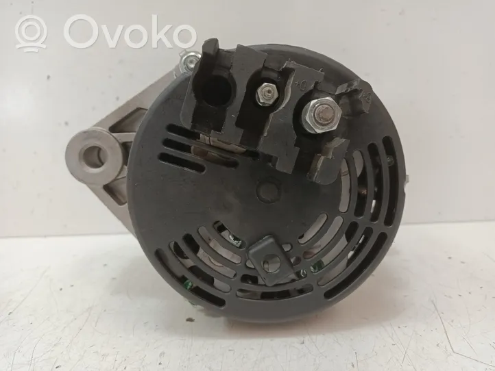 Opel Zafira B Alternator P0895975