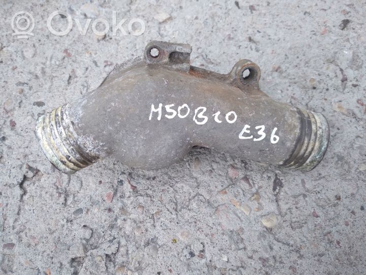 BMW 3 E36 Boîtier de thermostat / thermostat 