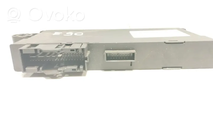 BMW 3 E90 E91 Komputer / Sterownik ECU i komplet kluczy 6943830