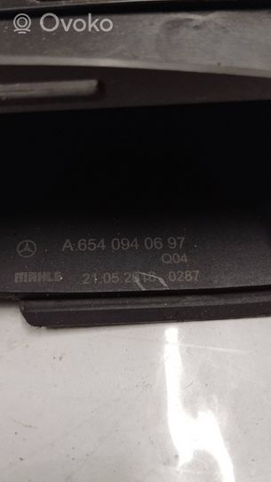 Mercedes-Benz S W222 Parte del condotto di aspirazione dell'aria A6540940697