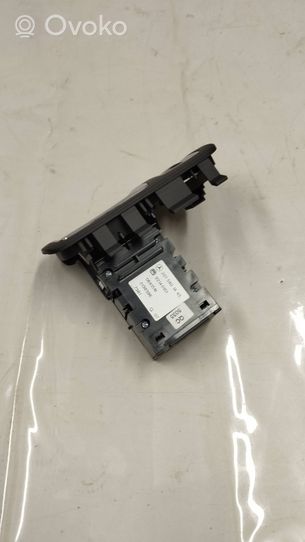 Mercedes-Benz AMG GT R190 C190 Hand parking brake switch A1976830126