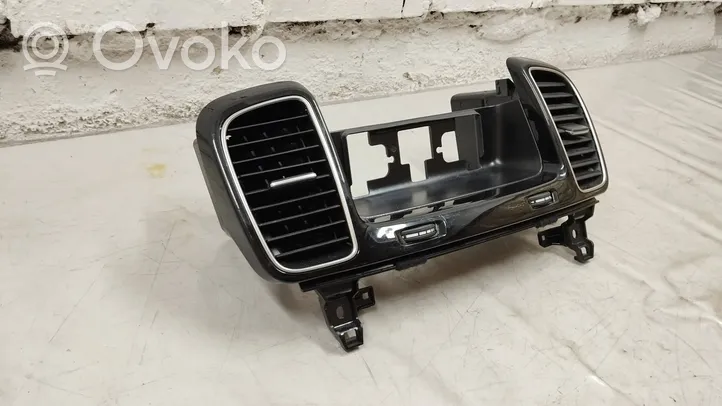 Mercedes-Benz GLE (W166 - C292) Griglia di ventilazione centrale cruscotto A1668306101