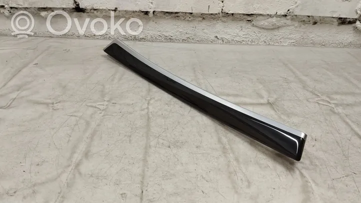 BMW M5 Front door trim bar 7225547