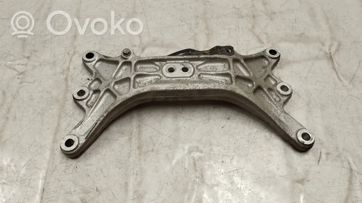 Maserati Ghibli Soporte de montaje de la caja de cambios 670001738