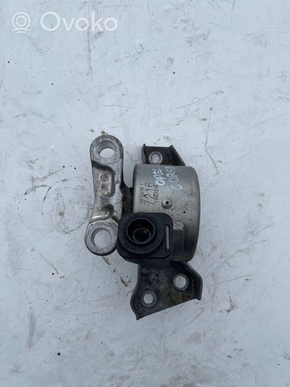 Opel Corsa E Engine mounting bracket 13427216