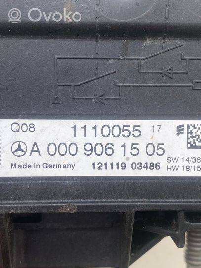 Mercedes-Benz C W205 Relais de batterie fusible A0009061505