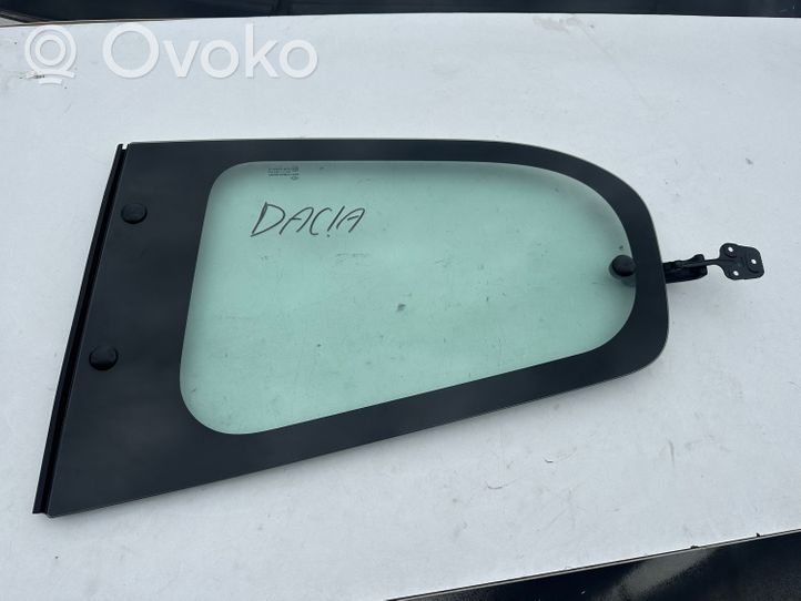 Dacia Lodgy Takasivuikkuna/-lasi 