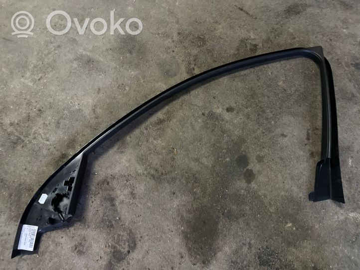 Audi A4 S4 B8 8K Moulures des vitres de la porte avant 8k0867609