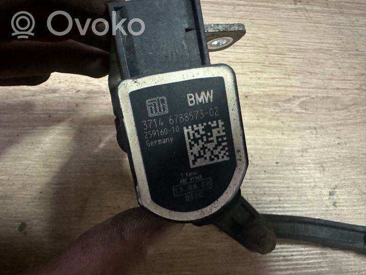 BMW 5 F10 F11 Czujnik poziomowania świateł osi tylnej 6788573