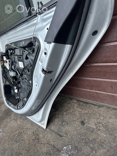 Mercedes-Benz C AMG W205 Aizmugurējās durvis 