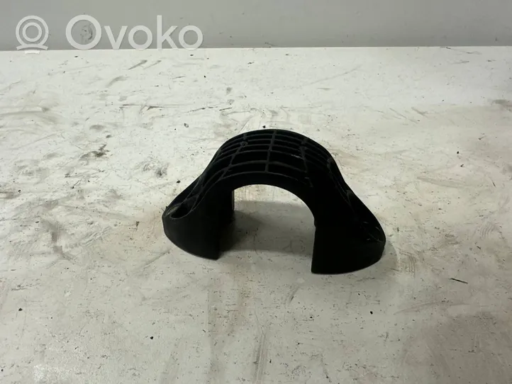 BMW 2 F45 Mocowanie stabilizatora osi przedniej 6861149