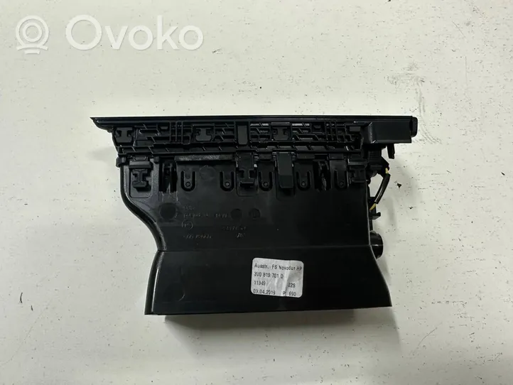 Skoda Superb B8 (3V) Griglia di ventilazione centrale cruscotto 3V0819701D