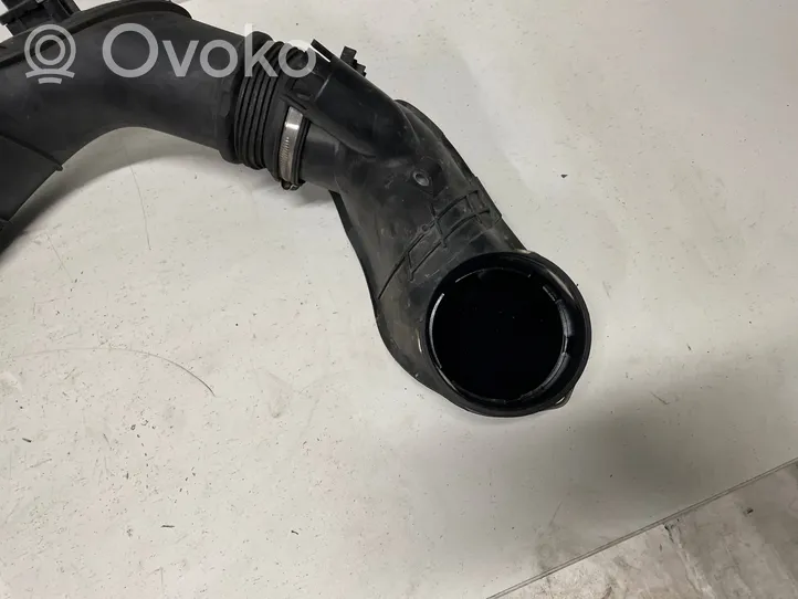 BMW X5 E70 Część rury dolotu powietrza 781205907