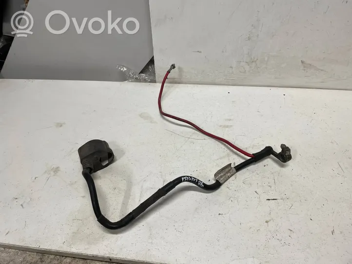 Volkswagen PASSAT B6 Câble de batterie positif 1K0971228