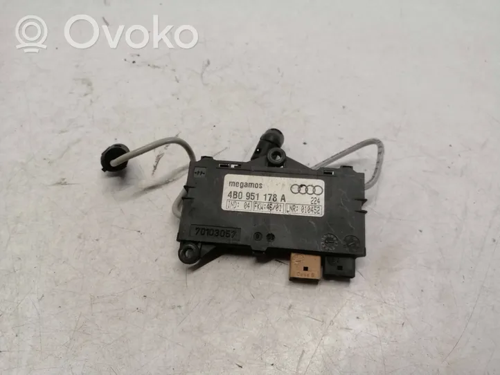 Audi A6 S6 C5 4B Boîtier module alarme 4B0951178A