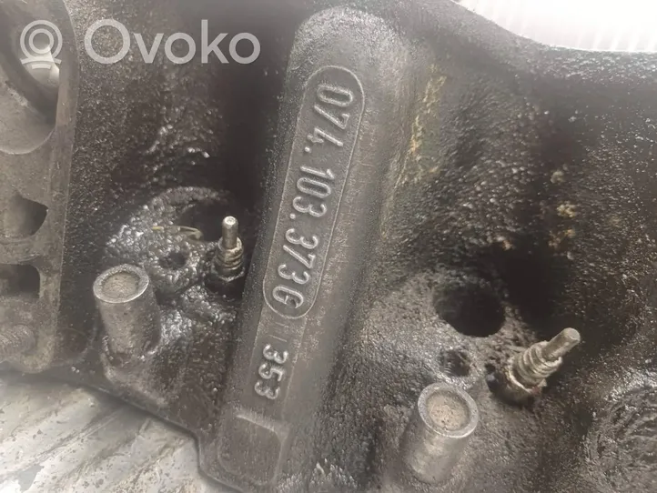 Volvo S70  V70  V70 XC Culasse moteur 074103373G