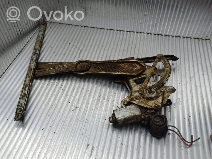 Toyota Yaris Elektryczny podnośnik szyby drzwi tylnych 8572042010