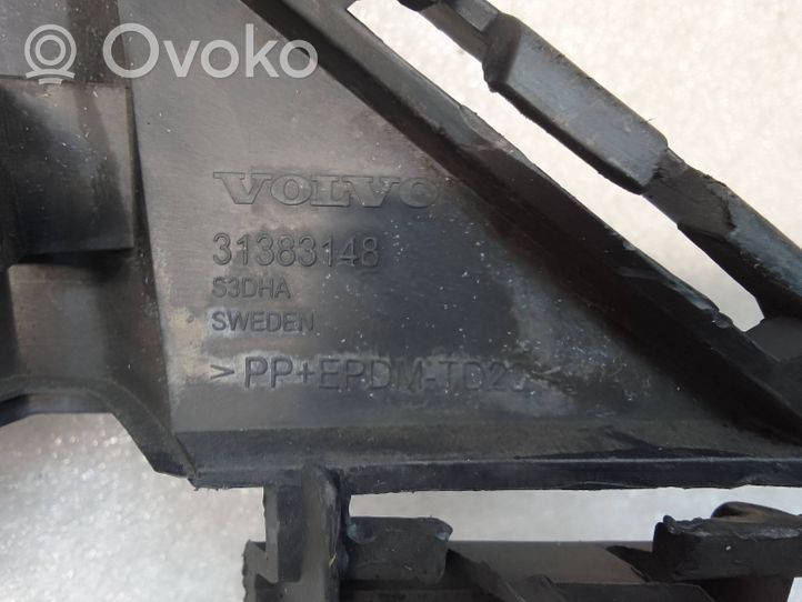 Volvo V60 Etupuskurin alempi jäähdytinsäleikkö 31383148