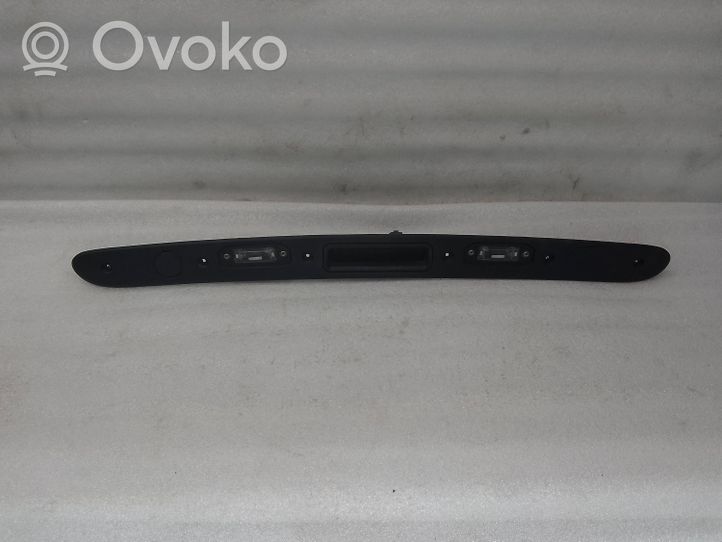 Volvo S60 Éclairage de plaque d'immatriculation 31253640