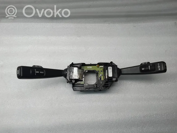 Volvo XC60 Leva/interruttore dell’indicatore di direzione e tergicristallo 31313811