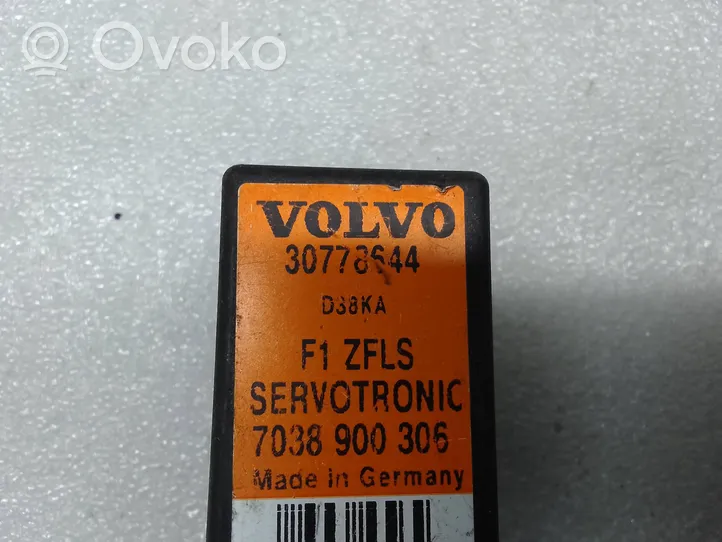 Volvo V70 Muu rele 30778644