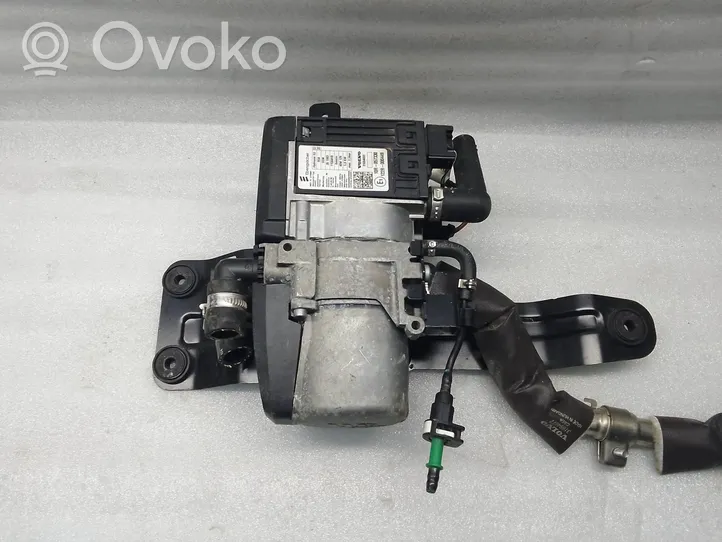 Volvo XC40 Pre riscaldatore ausiliario (Webasto) 10R057330