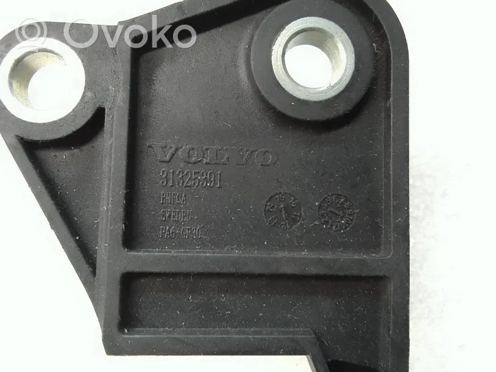 Volvo XC60 Supporto del cavo della leva del cambio 31325391