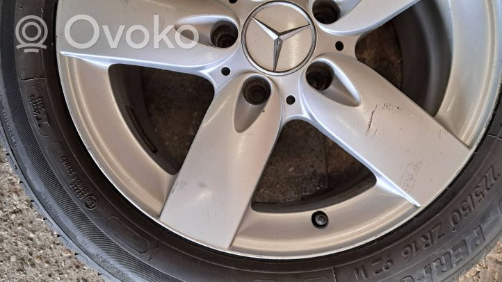 Mercedes-Benz SLK R171 Обод (ободья) колеса из легкого сплава R 16 1714010102