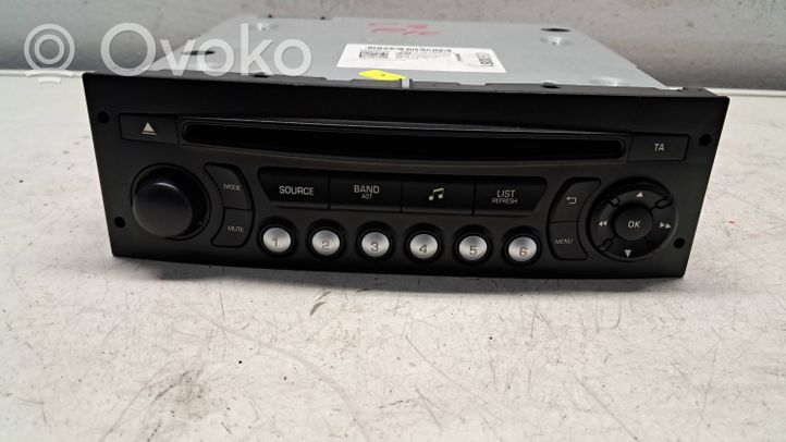 Citroen C4 I Picasso Cadre, panneau d'unité radio / GPS 98041616XT