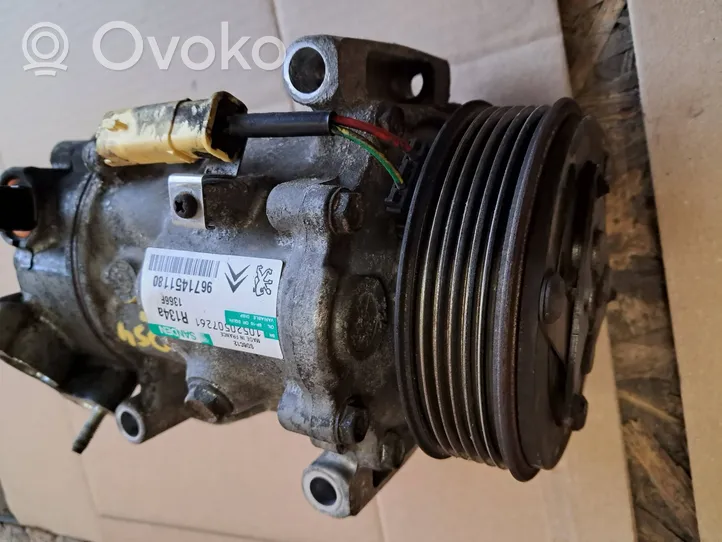 Citroen DS4 Compressore aria condizionata (A/C) (pompa) 9671451180