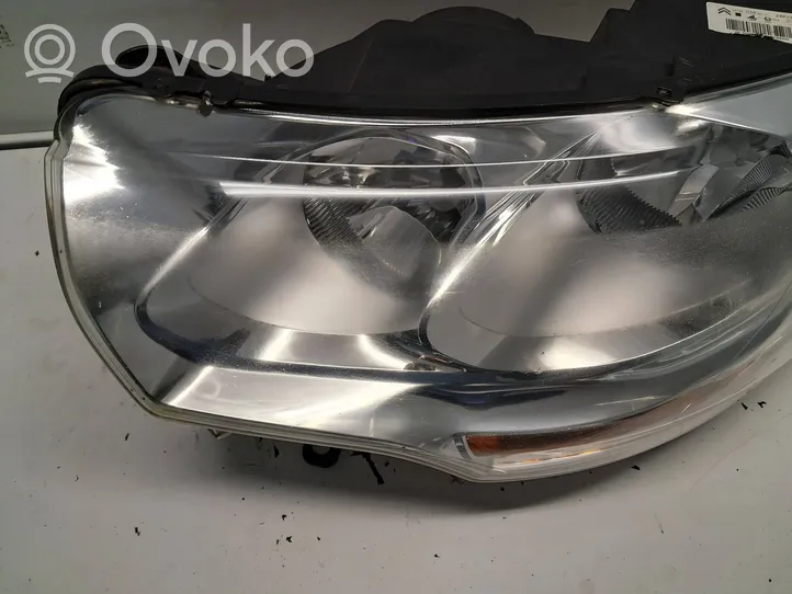 Citroen DS4 Lampa przednia 9674903880