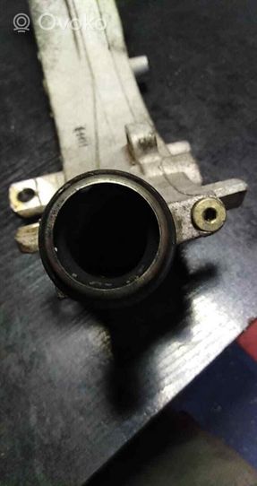 Mercedes-Benz E W210 Tuyau de raccordement solide EGR 6111410204