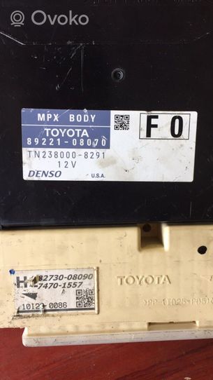 Toyota Sienna XL30 III Modulo di controllo del corpo centrale 8922108070