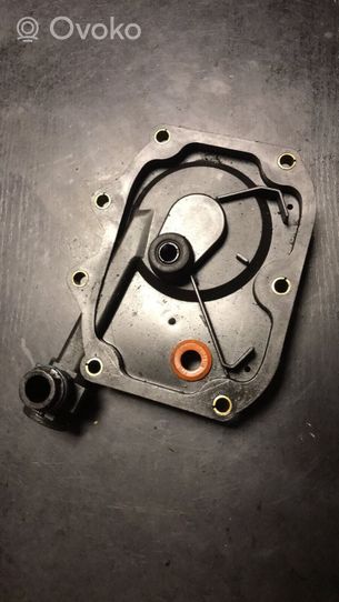 BMW 7 E38 Separatore dello sfiato dell’olio 7501563