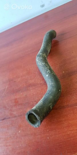 BMW 5 E28 Engine coolant pipe/hose 1370258