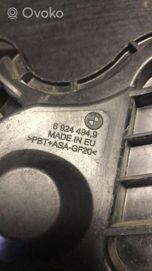 BMW 1 E81 E87 Cache-poussière de phare avant 6924494