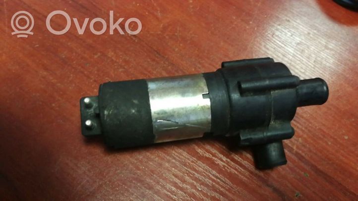 Mercedes-Benz CLK A208 C208 Pompe à eau de liquide de refroidissement 0018351164