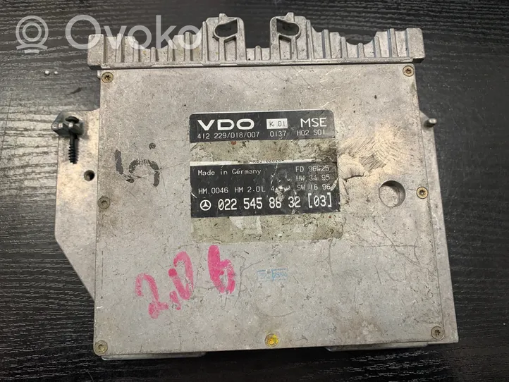 Mercedes-Benz E W210 Calculateur moteur ECU 0225458832