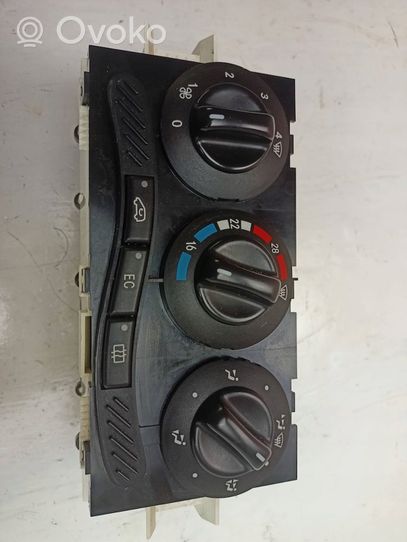 Mercedes-Benz A W168 Console centrale, commande chauffage/clim 1688300485