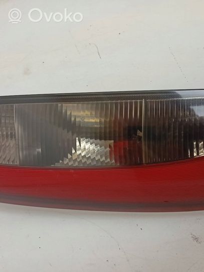 Opel Corsa C Lampa tylna 09114337