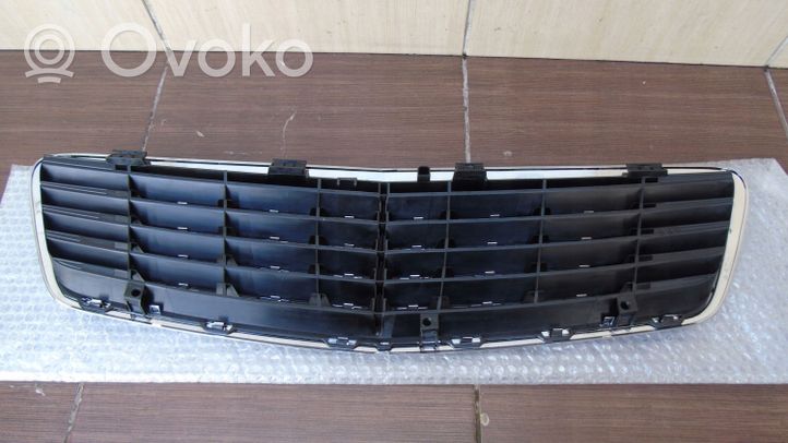 Mercedes-Benz S W220 Maskownica / Grill / Atrapa górna chłodnicy 2208800383